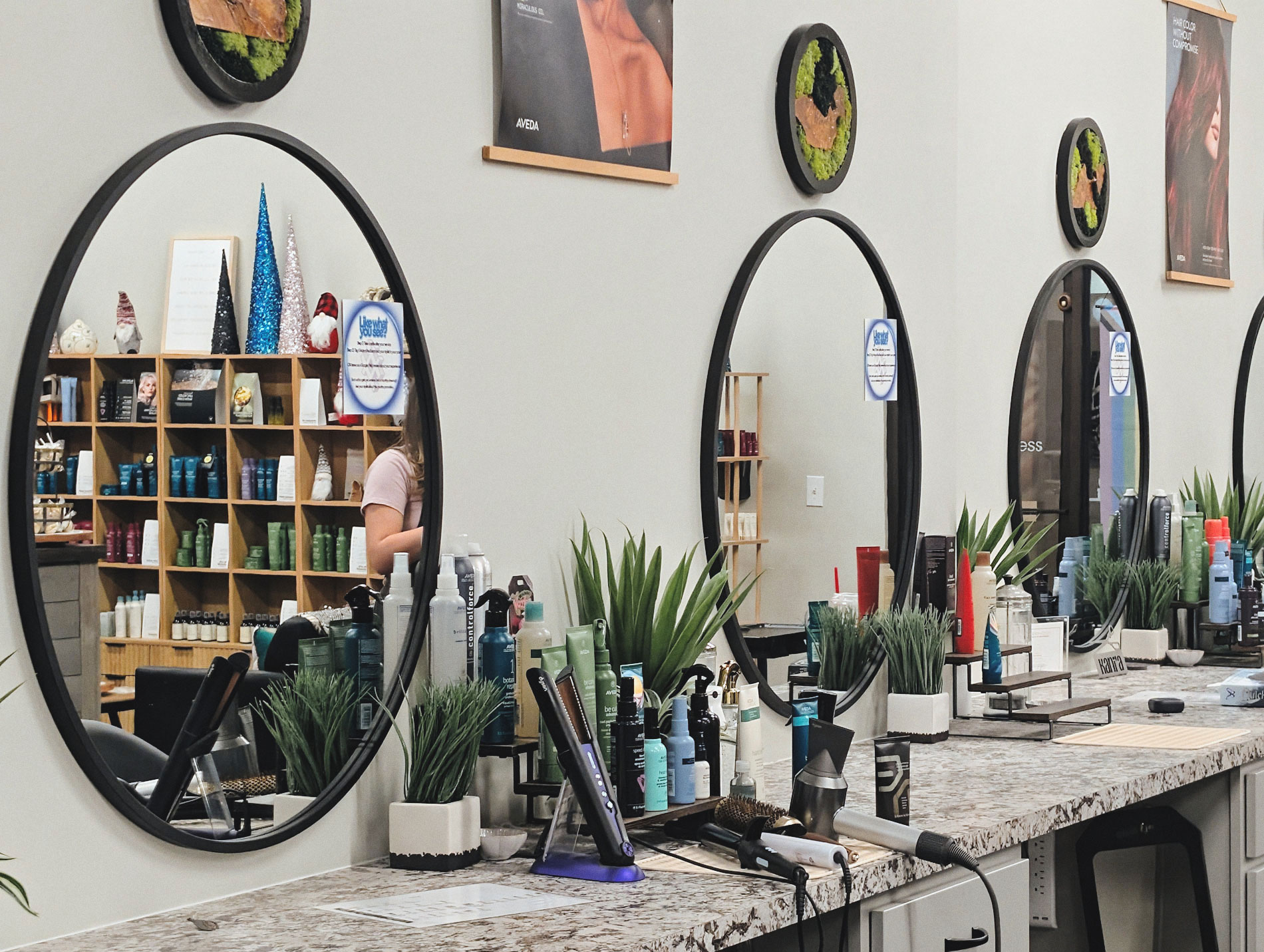 Salon Gallery Image 8